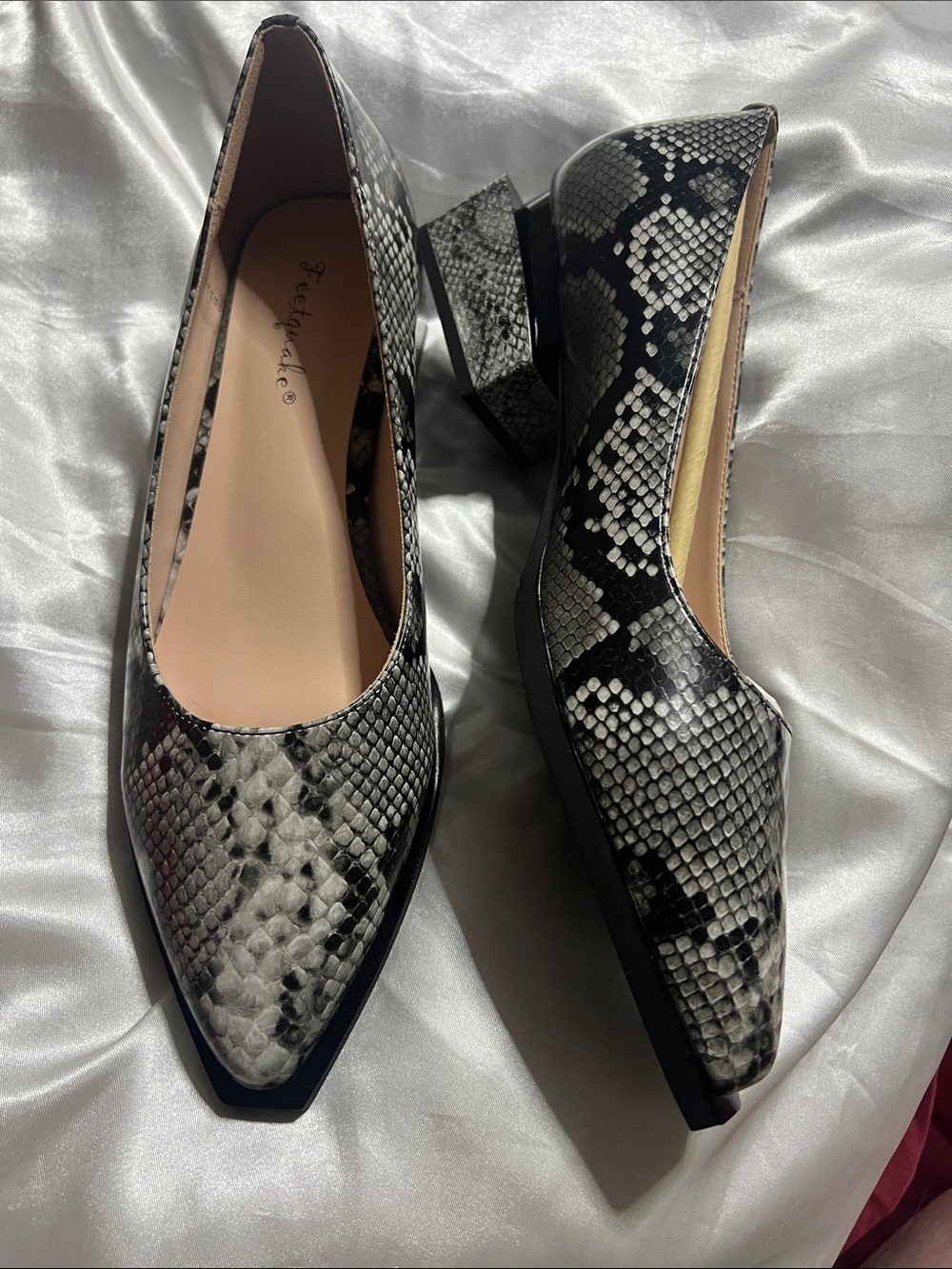 Fergalicious Women's Black & Gray Snake-Print Block Heel Pumps